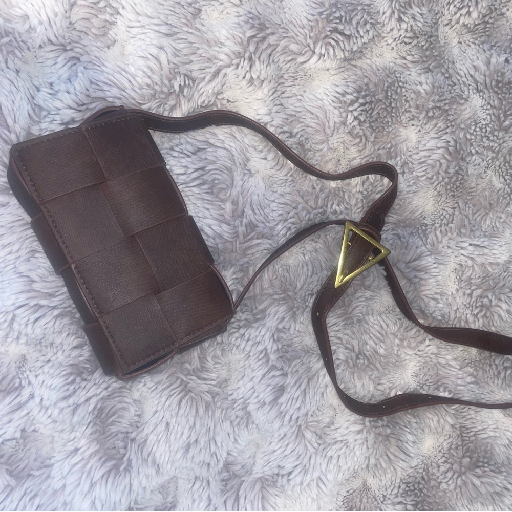 Elegant Brown Woven Leather Crossbody Bag